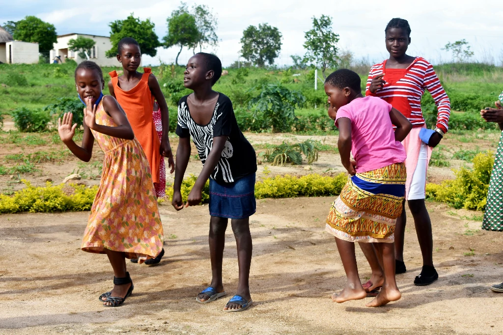 Rozaria Memorial Trust - Girls Dancing